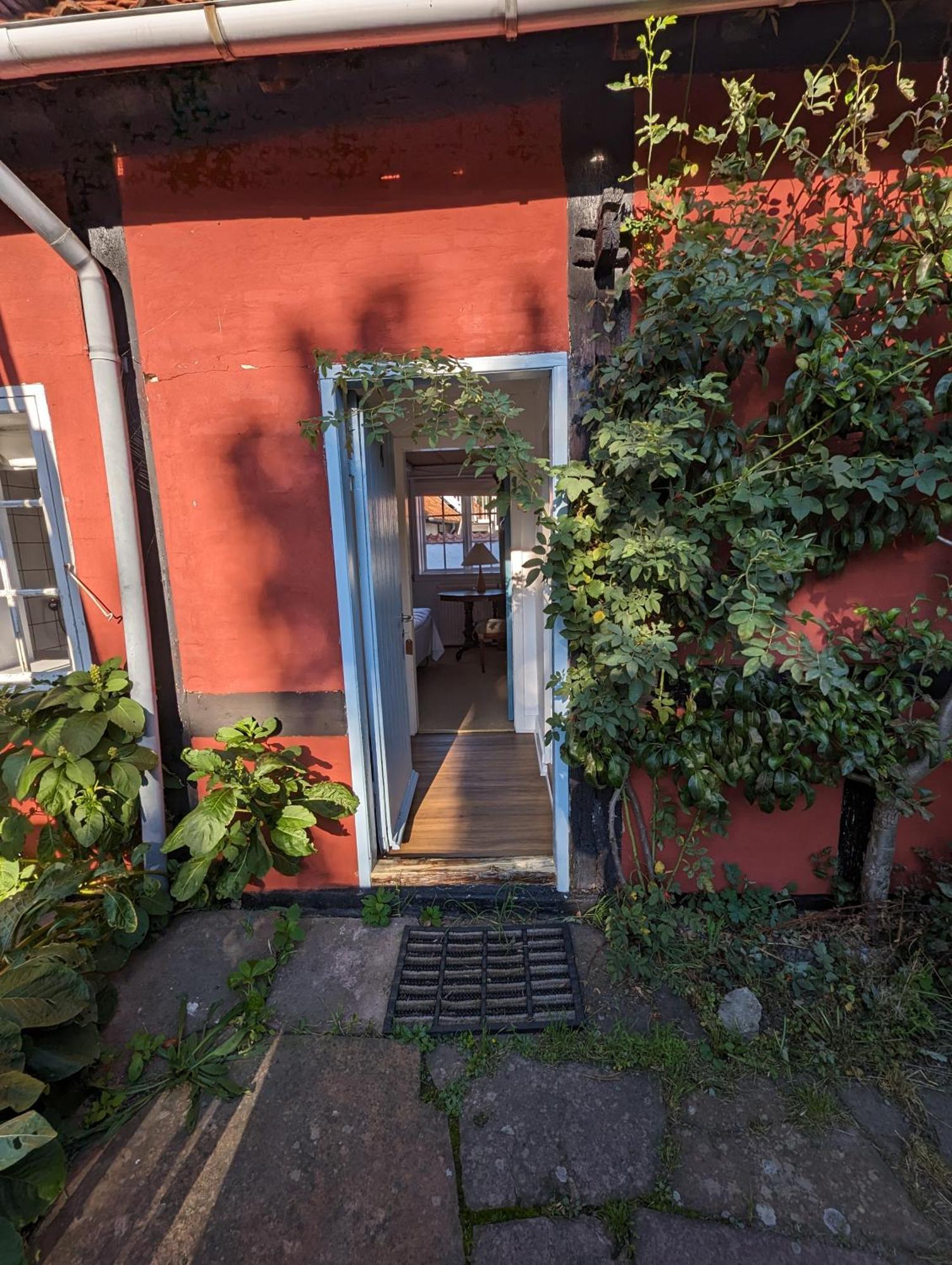 Pensionat Naesgaarden Allinge-Sandvig Extérieur photo